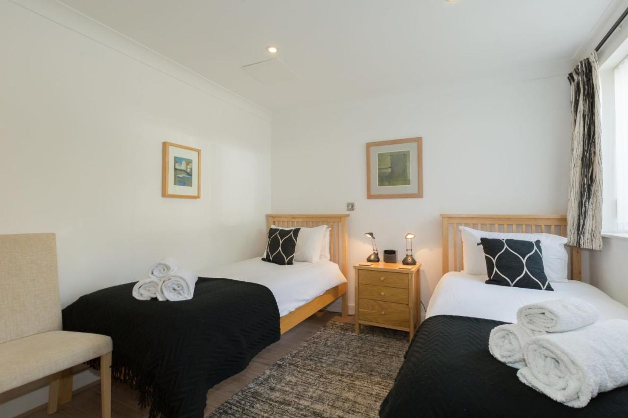 Villa The Point à St Ives Extérieur photo