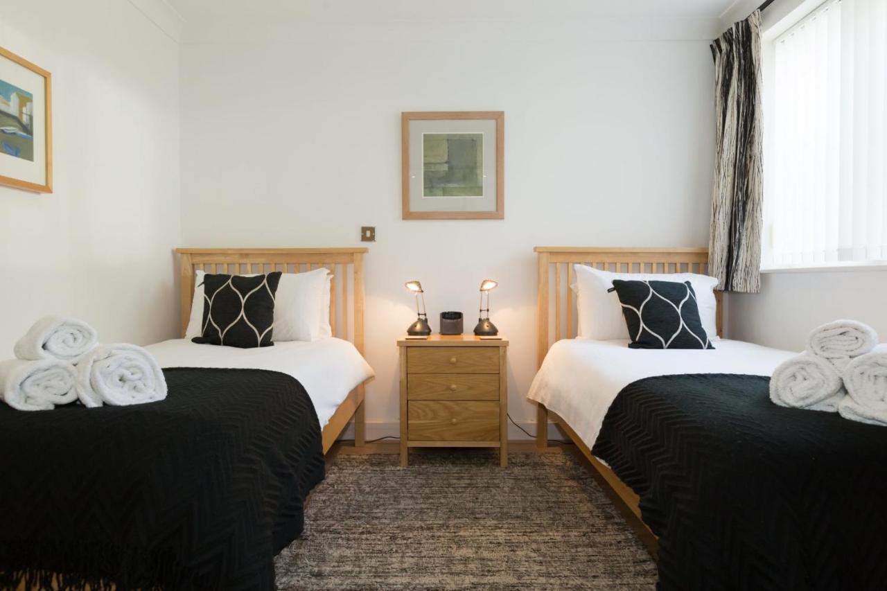 Villa The Point à St Ives Extérieur photo